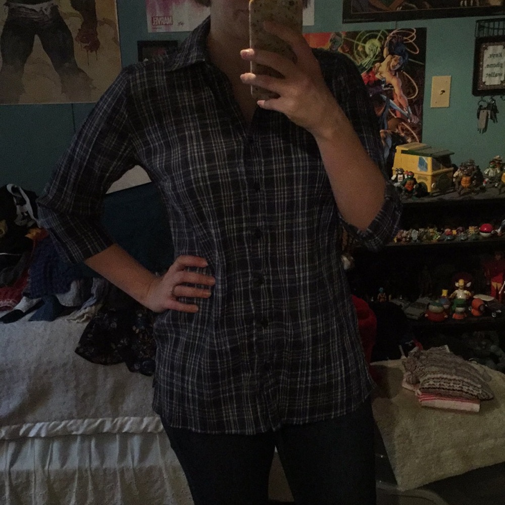 Blue plaid button up